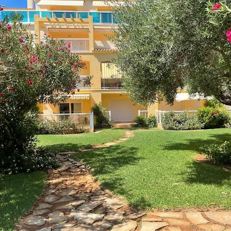 Belvilla By Oyo La Riviera Holiday home *
